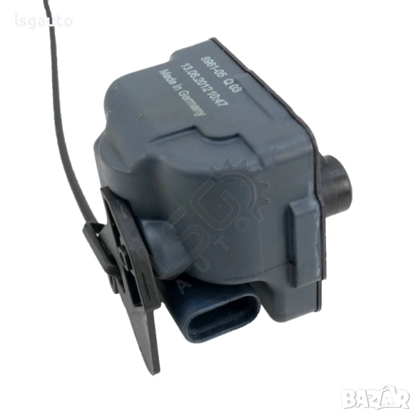 Машинка централно заключване резервоар Mercedes-Benz C-Class 204 (W/S/C) 2007-2014 ID: 151567, снимка 1