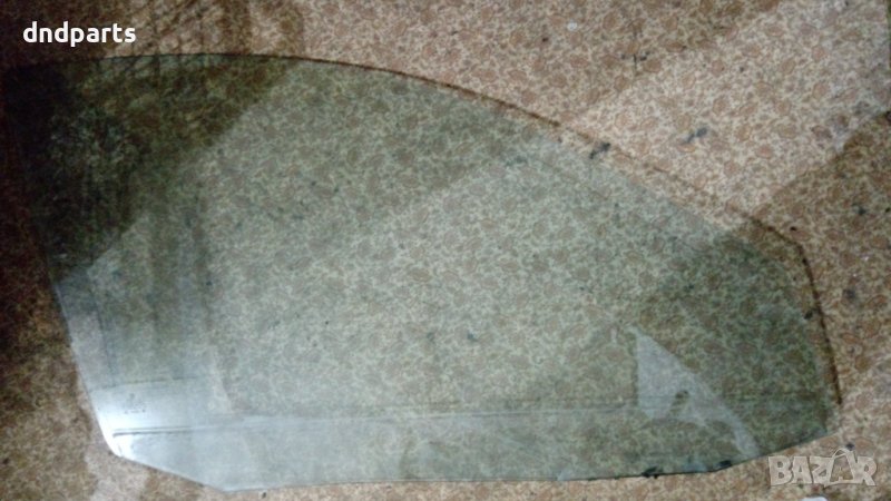 Предно дясно стъкло VW Golf 4 1.6i SR 2000г., снимка 1