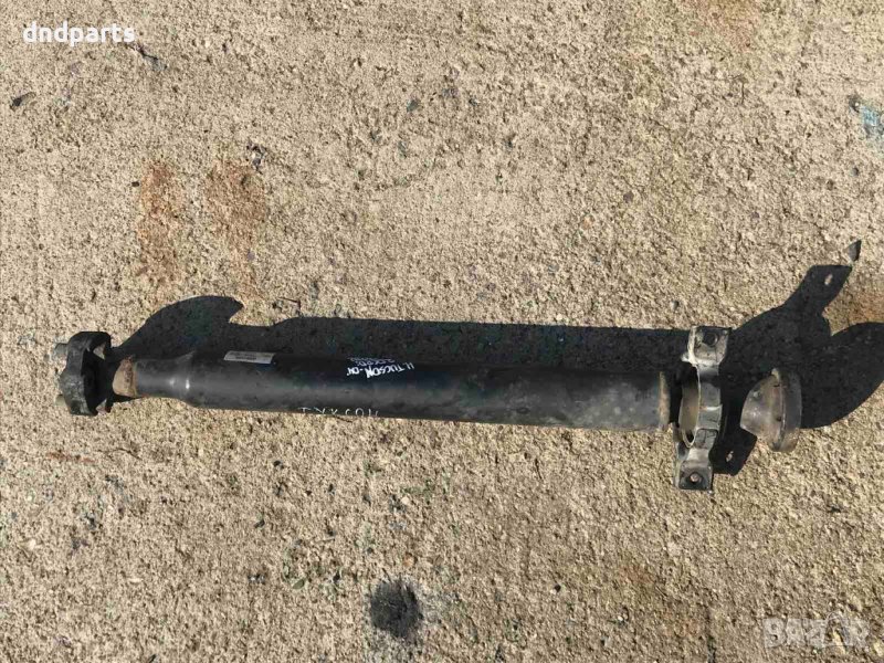 Кардан Hyundai Tucson 2.0CRDI,2004г.(две части), снимка 1