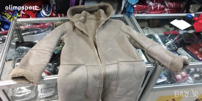 двулицево зимно палто размер 48 ширина 48см, дължина 90см ръкав 57 см без забележки като ново, снимка 1