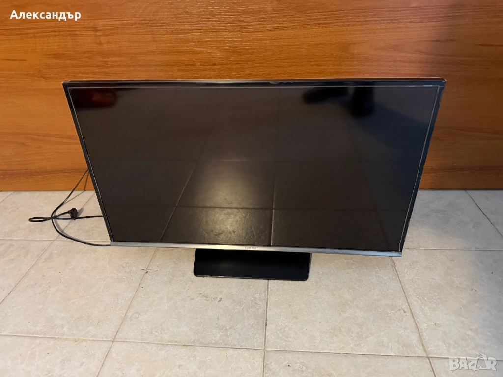 Телевизор SAMSUNG 32" UE32H5030, снимка 1