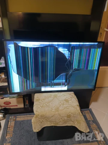 Телевизор Crown 43" Инча (109.22 cm) Full HD LED TV, DVB-T/C, 2x HDMI, USB, снимка 12 - Телевизори - 45917727