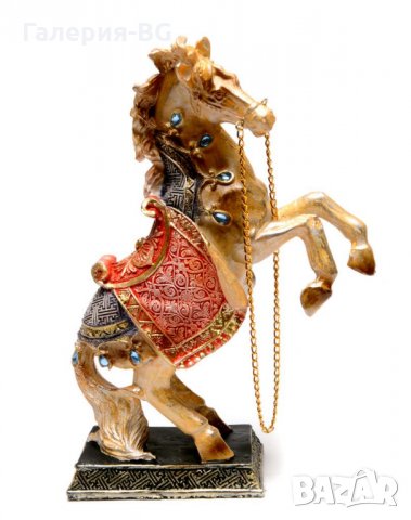 Статуетка на кон, снимка 2 - Статуетки - 32949468
