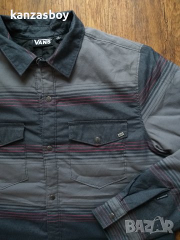 vans off the wall - страхотно мъжко яке, снимка 5 - Якета - 39329500