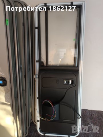 Врати за Кемпери и Каравани оригинални на Бюрстнер , снимка 7 - Аксесоари и консумативи - 43622139