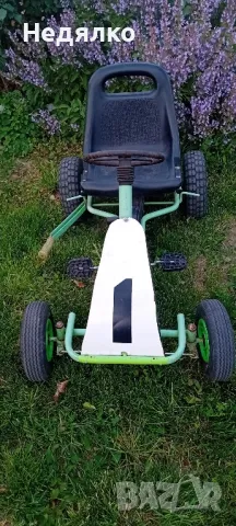 Ретро детска количка с педали