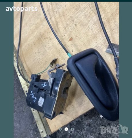 Renault megane 2000година комби брави врати, снимка 3 - Части - 40460815