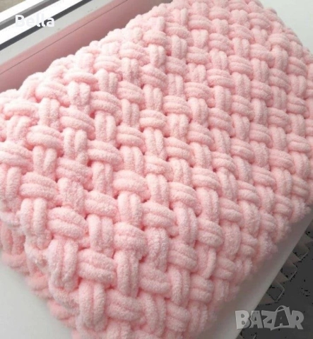 Ръчно плетени бебешки одеалца, снимка 2 - Спално бельо и завивки - 52541965
