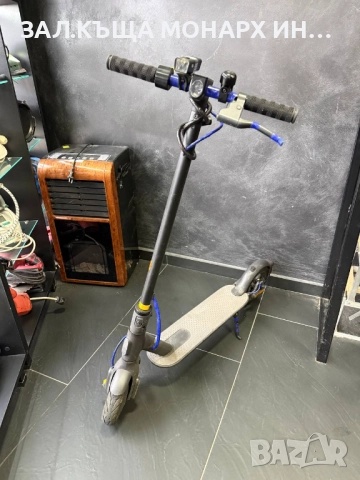 Електрическа тротинетка Xiaomi MI 3/+зарядно