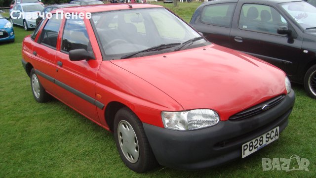 Стъкло фар дясно за Ford Escort 95-00г., снимка 2 - Части - 43425134