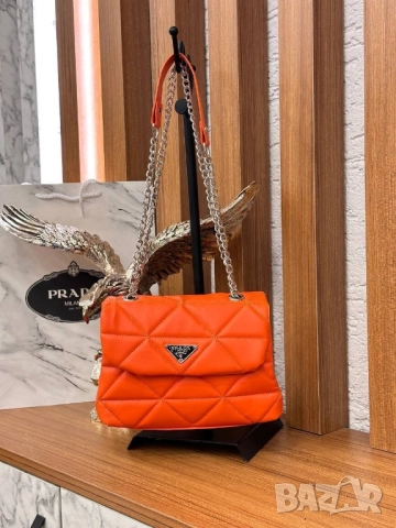 чанти prada , снимка 13 - Чанти - 51436369