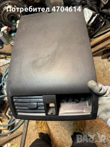 Централна средна конзола с духалки за Хонда Акорд Honda Accord само за 5Eur. ga32-5111-100