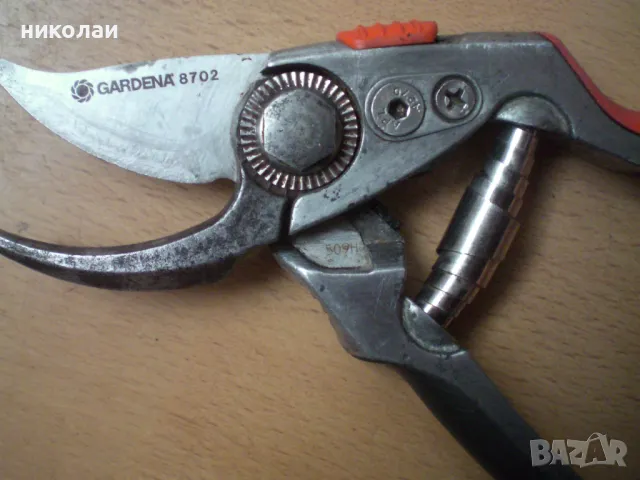 лозарска но-ца GARDENA 8702, снимка 5 - Градинска техника - 49279592