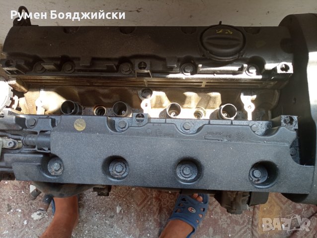 Цял двигател на Ситроен C5 I Хечбек 2.0 16V бензин 136 K.C. 2001г., снимка 4 - Части - 39916445