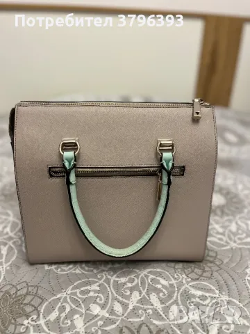 Чанта GUESS, снимка 2 - Чанти - 48734152