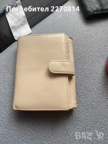 Портфейл essentiel