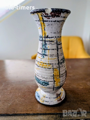 Заглавие: Винтидж ваза Bay Keramik (West Germany) – Модел 305/18, снимка 5 - Вази - 53296188