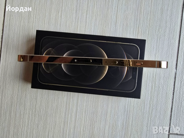 iPhone 12 Pro Max 128GB Gold Перфектен с аксесоари, снимка 3 - Apple iPhone - 51790744