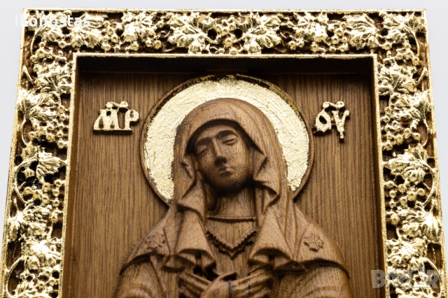 Позлатена релефна икона на Дева Мария от дъб с варак, снимка 5 - Икони - 53223253