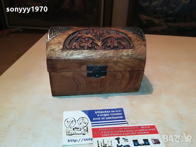 дървена кутия с дърворезба и метален обков 2007211211, снимка 12 - Антикварни и старинни предмети - 33573593