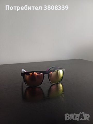 Слънчеви очила, снимка 2 - Слънчеви и диоптрични очила - 43475197
