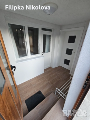 Двустаен апартамент, 100 м2, снимка 2 - Етаж от къща - 52255169