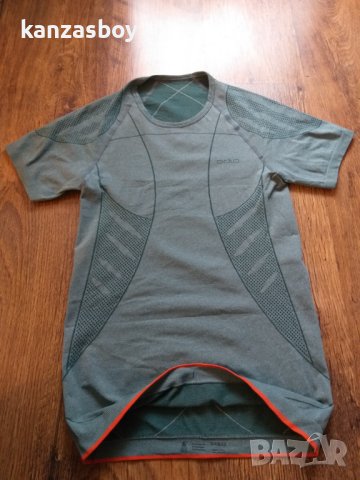 ODLO Men’s Thermal Seamless Short-Sleeved T-Shirt - мъжка термо тениска КАТО НОВА, снимка 3 - Тениски - 43399349