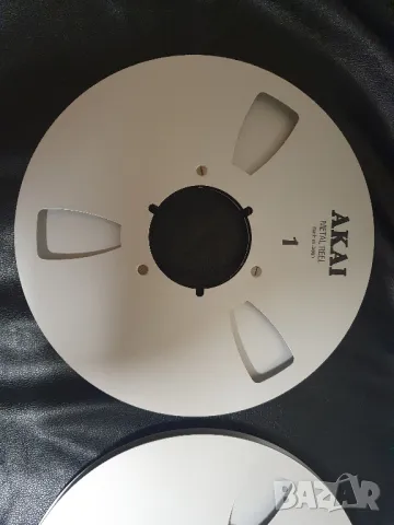 26,5см 10,5" метални магнетофонни ролки Akai В много добро състояние са ролките. Двете за 180лв., снимка 3 - Декове - 50056383