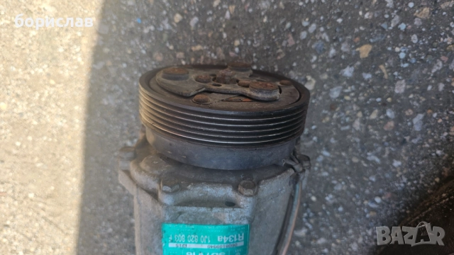 Компресор климатик за Фолксваген голф 4 , снимка 3 - Части - 51528447