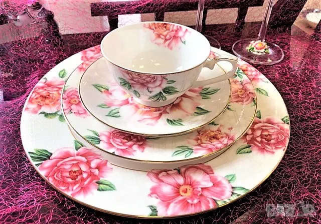  Сервизи за хранене, кафе и чай от Фин и Костен порцелан, снимка 5 - Сервизи - 47991241