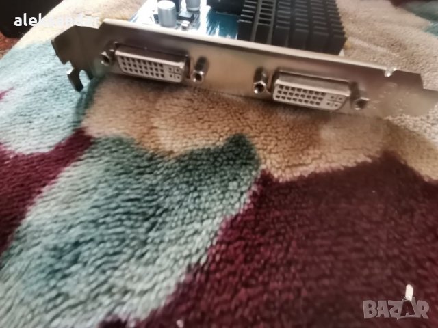 Продавам видео карта  НD 7350. DDR3. 1ГБ. , снимка 3 - Видеокарти - 35521416