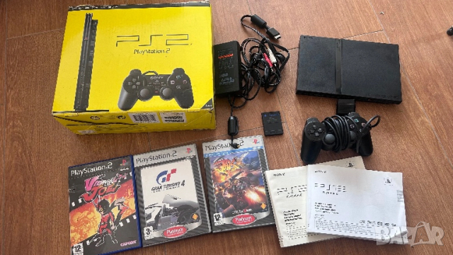 Перфектен Sony PlayStation 2 с кутия и документи