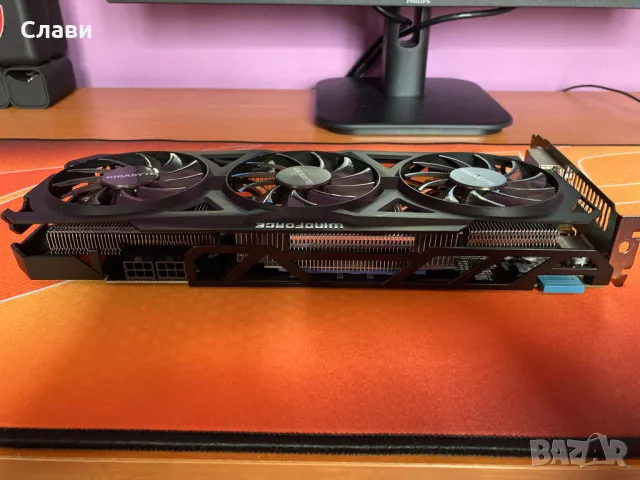 Видео карта GIGABYTE AMD RADEON R9 270X OC WINDFORCE 2GB/256 BIT GDDR5, снимка 9 - Видеокарти - 48495162