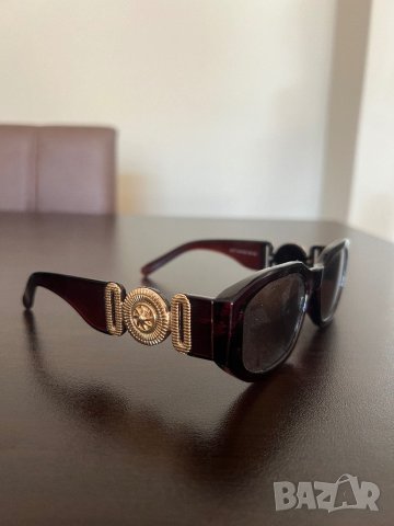 Дамски слънчеви очила , хит модели на Balenciaga , Versace , Philipp plein, снимка 3 - Слънчеви и диоптрични очила - 43955096