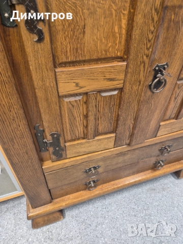 Масивен старинен античен шкаф, снимка 7 - Секции и витрини - 52503412