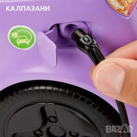 Barbie Електрическа кола и станция за зареждане  HJV36, снимка 2 - Коли, камиони, мотори, писти - 51983505