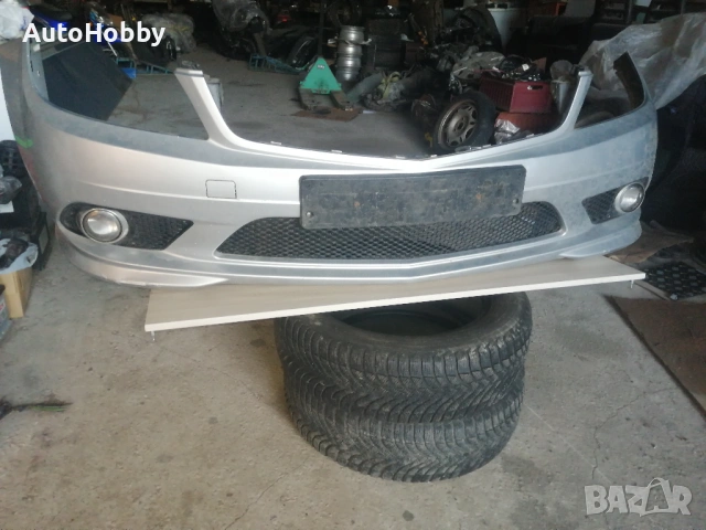 Предна броня Мерцедес C класа W204 AMG Оборудвана, снимка 4 - Части - 53045996