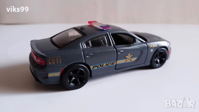 2018 Dodge Charger SRT Hellcat Police - Maisto 1:45, снимка 5 - Колекции - 52865810