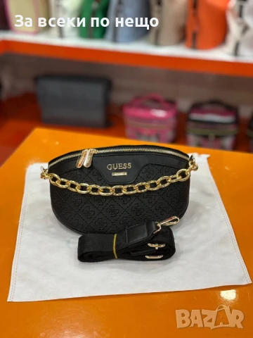 Guess Дамска Чанта Тип Банан Гес - Налични Различни Цветове  Код E488, снимка 7 - Чанти - 50596489