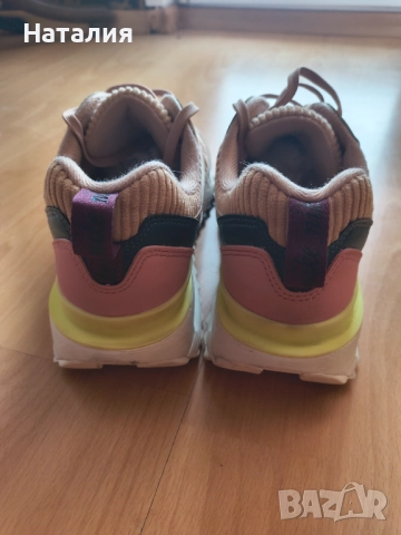 Дамски маратонки на Nike, р.39., снимка 5 - Маратонки - 52210068