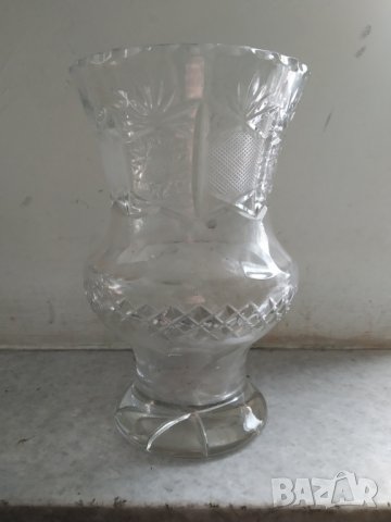 кристална ваза