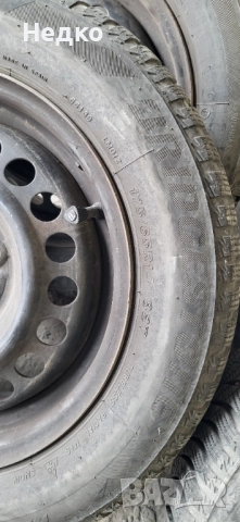 Зимни гуми и джанти Хонда джаз цивик , снимка 4 - Гуми и джанти - 52342549