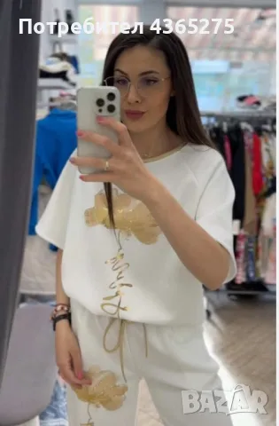 Ново‼️ЛУКС комплект ♥️Италия ❤️златно цвете декорация и златни акценти🫶❎С джобове🌸3 цвята💕✨🌞, снимка 2 - Спортни екипи - 49764693
