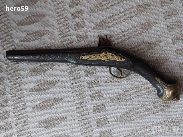 Кремъчен пищов/револвер,пушка,сабя ятаган, снимка 2 - Антикварни и старинни предмети - 43545178