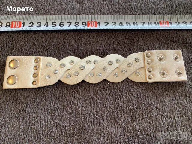 Красива нова дамска гривна-9, снимка 1