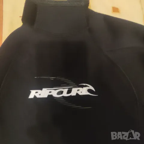 Неопрен Rip Curl 12 Перфектен, снимка 8 - Водни спортове - 47905784
