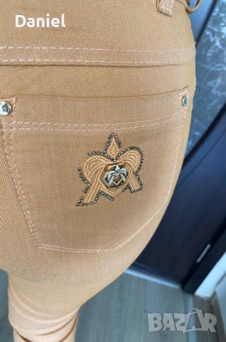 Панталон Адорати, снимка 2 - Панталони - 38149448