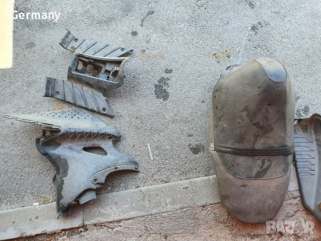 Части за скутер сузуки катана suzuki katana, снимка 6 - Мотоциклети и мототехника - 37537802