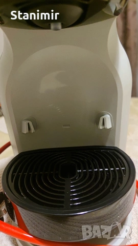 Кафемашина Nescafé Dolce gusto, автоматична , снимка 4 - Кафемашини - 53568347