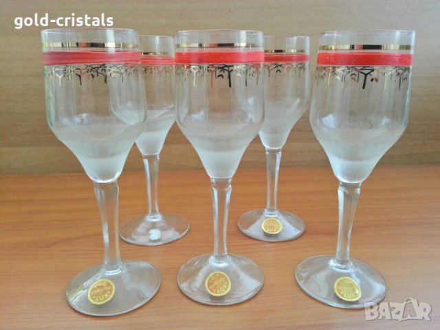 Ретро стъклени чаши